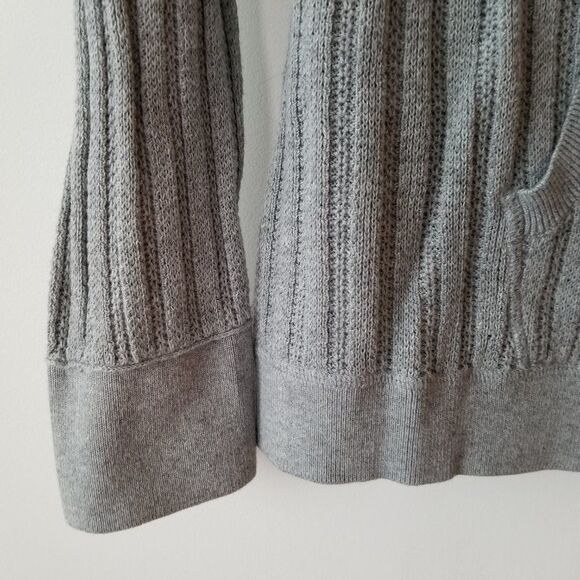 Gitano Gray Hooded Knit Sweater with Kangaroo Pocket Size Medium Lighter Weight - Picture 8 of 16
